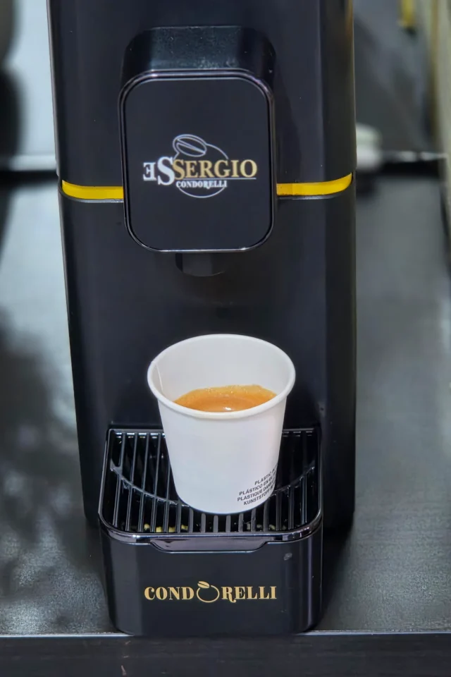 coffee-store-messina-(14)